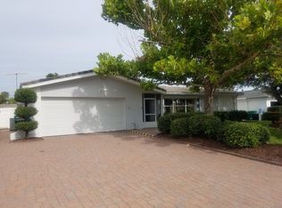 4724 Fairview Dr, Cocoa Beach, FL 32931