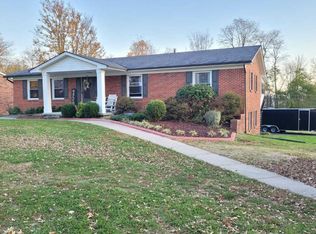 172 Mountain View Dr, Berea, KY 40403