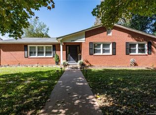 203 Valdese Ave, Morganton, NC 28655