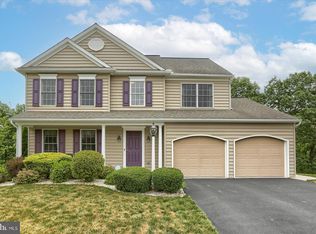 7077 Beaver Spring Rd, Harrisburg, PA 17111