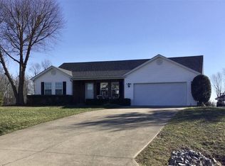 196 Thousand Oaks Dr, Elizabethtown, KY 42701
