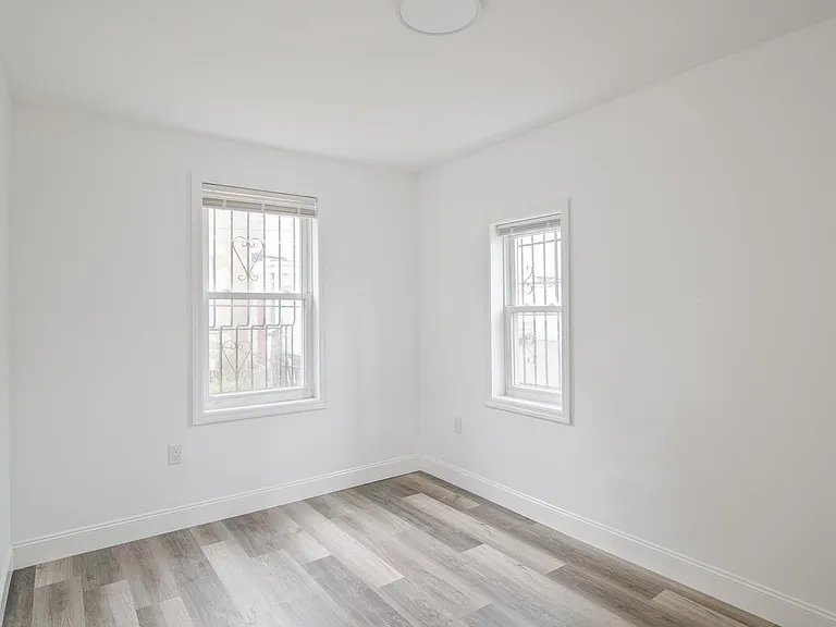 280 Forrest St #1 — Photo 22