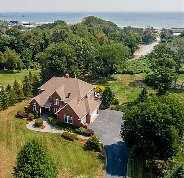 49 Canonchet Way, Narragansett, RI 02882 | Zillow