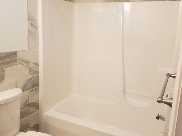 23 N Pearl St APT 2B