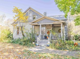 1410 SW Macvicar Ave, Topeka, KS 66604