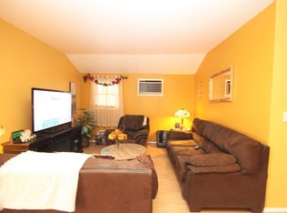 7311 57th Ave, Maspeth, NY 11378