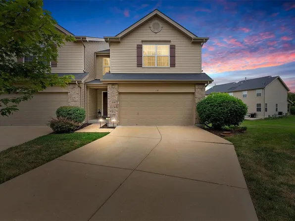 18 Country Heights Ct, Lake Saint Louis, MO 63367