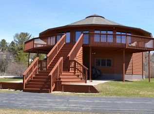 10842 Moonlight Bay Rd, Cheboygan, MI 49721