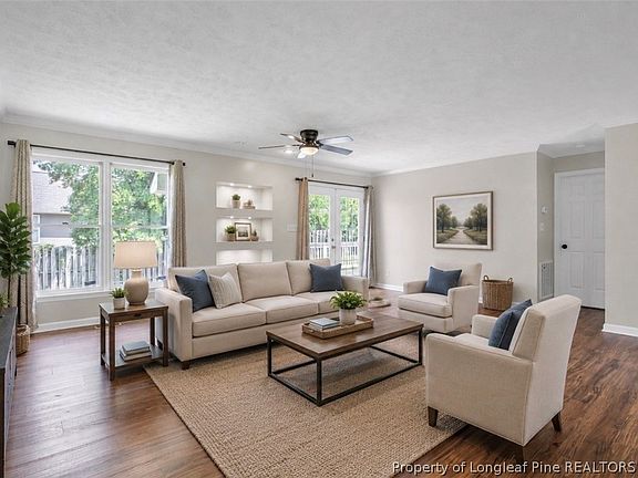 5th image of 494 Dunloe Ct