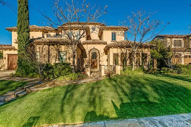 1st image of 25729 Oak Leaf Ct