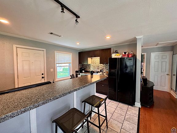4th image of 6522 Kimball Ave