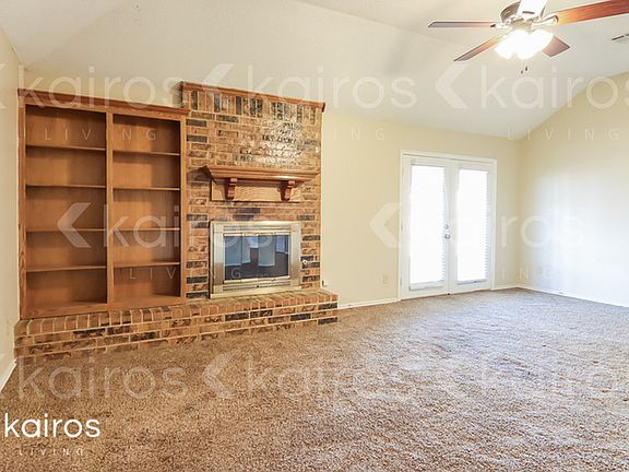 3rd image of 631 Hunters Way