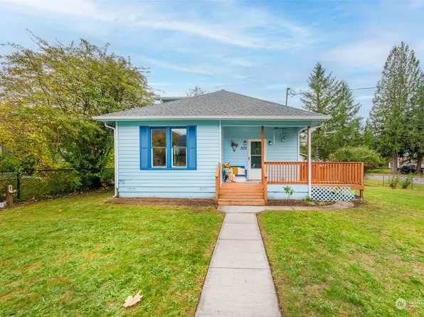 302 Lewis Avenue, Gold Bar, WA 98251