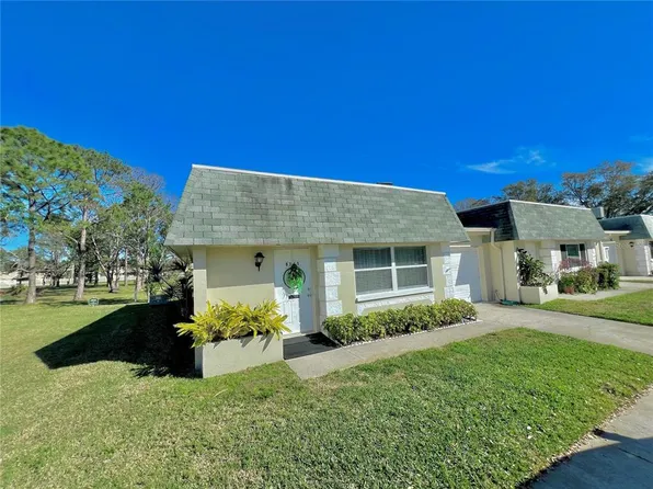 8245 Burgundy Dr N Building 3-8, Pinellas Park, FL 33781