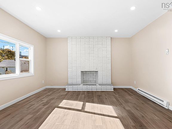 5th image of 171 Renfrew St