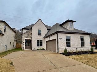 575 Rosalie Woods Dr, Cordova, TN 38018