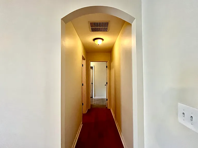 39 Camden Cir — Photo 30