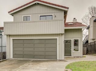 41 Rialto Dr, Watsonville, CA 95076