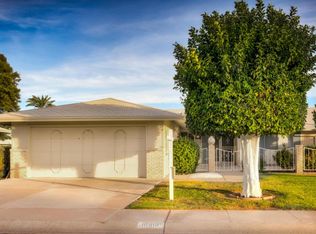 10416 W Saratoga Cir, Sun City, AZ 85351