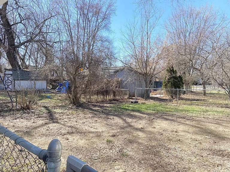 4127 Coggins Ave — Photo 13