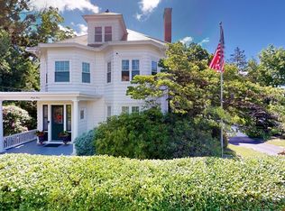 33 Oakes Ave, Southbridge, MA 01550