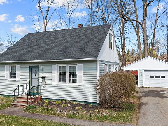 2nd image of 26 Clark Street