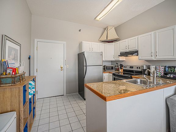 4th image of 532 Dyckman Ave APT 9