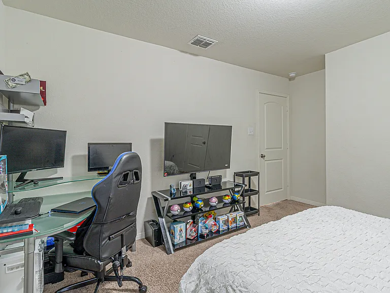 2831 Lavender Mdw — Photo 15