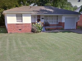 406 N John St, Holdenville, OK 74848