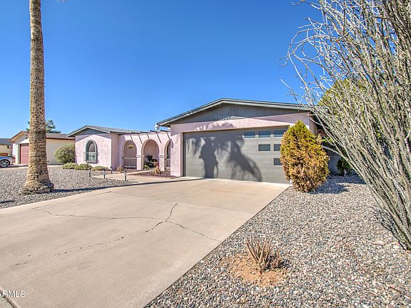 3rd image of 4804 W DESERT COVE Avenue