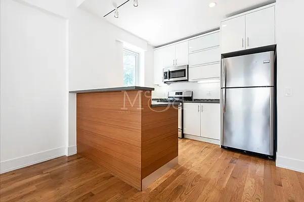 Rented by Brick&Mortar | media 29