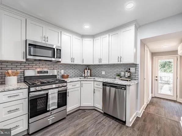 708 W 34th St, Baltimore, MD 21211