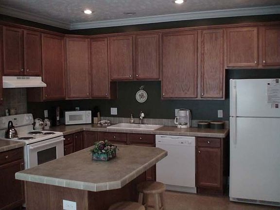 5th image of 259 High Meadows Ct