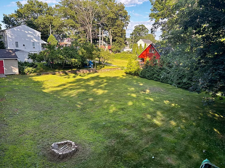 8 Edgewood Ter — Photo 26