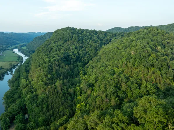 1335 Ben Bloomer Rd, Sneedville, TN 37869