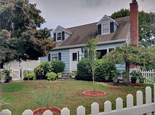 19 Russell St, Norwalk, CT 06855
