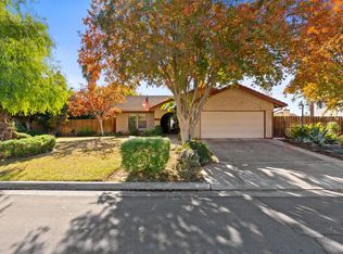 4155 W Robinson Ave, Fresno, CA