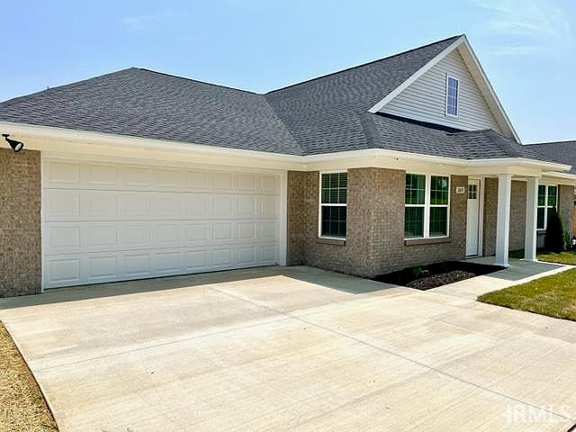 2nd image of 2641 Ole Hickory Dr