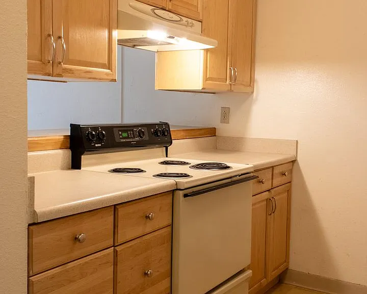 Big Horn Apartments — Photo 4