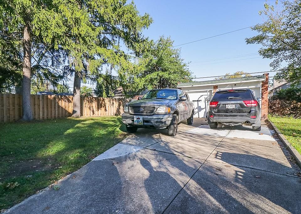 ◆taka◆ Men's adidas White Kansas Jayhawks Sideline Stadium Knit