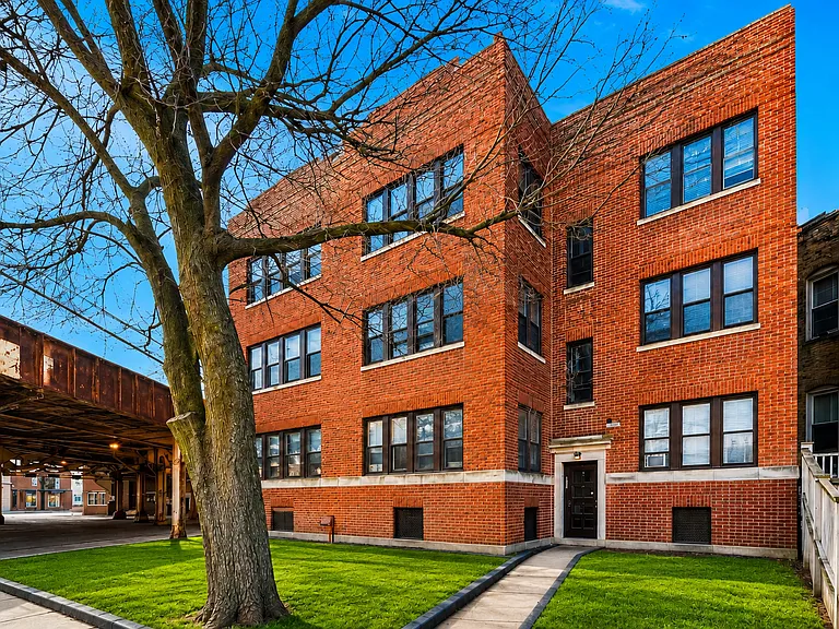 1605 W Fargo Ave #2 — Photo 6