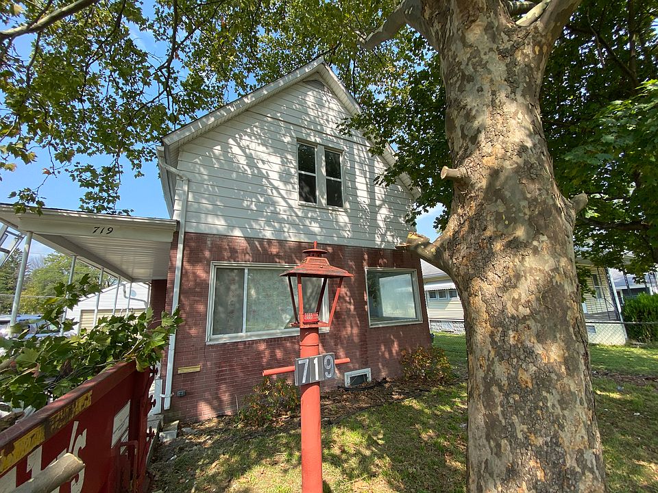 1st image of 719 N Woodbridge St