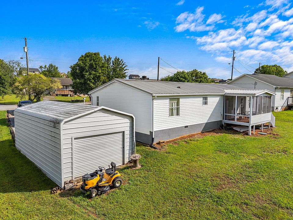753 N Country Ln, Kodak, TN 37764 | Zillow