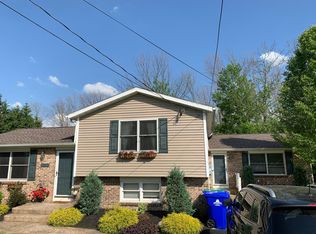 6233 Versailles Rd #1, Lake View, NY 14085