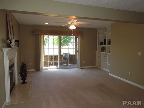 3rd image of 4543 Thornhill Ct