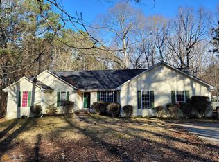 530 Millard Farmer Rd, Newnan, GA 30263