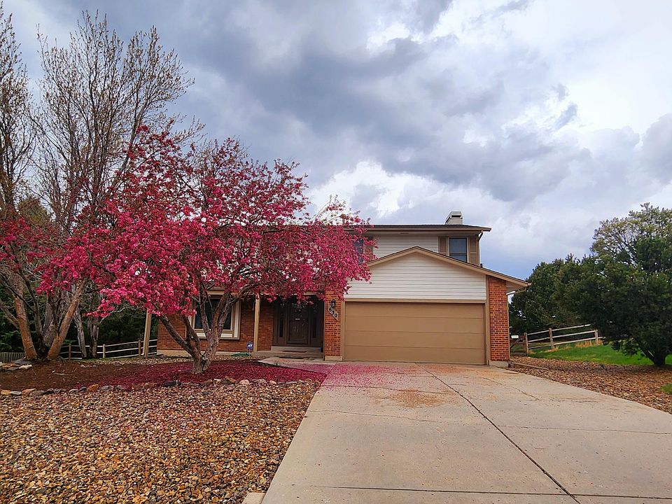 1st image of 630 Wuthering Heights Dr