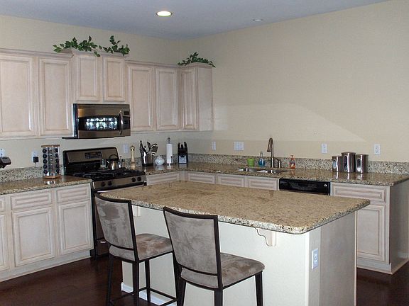 2nd image of 3801 E Zion Pl