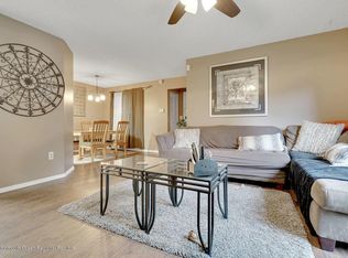 305 Daisy Ct, Jackson, NJ 08527