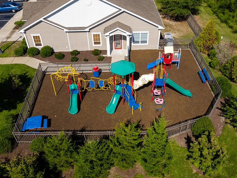 12370 Somerset Ave — Photo 6